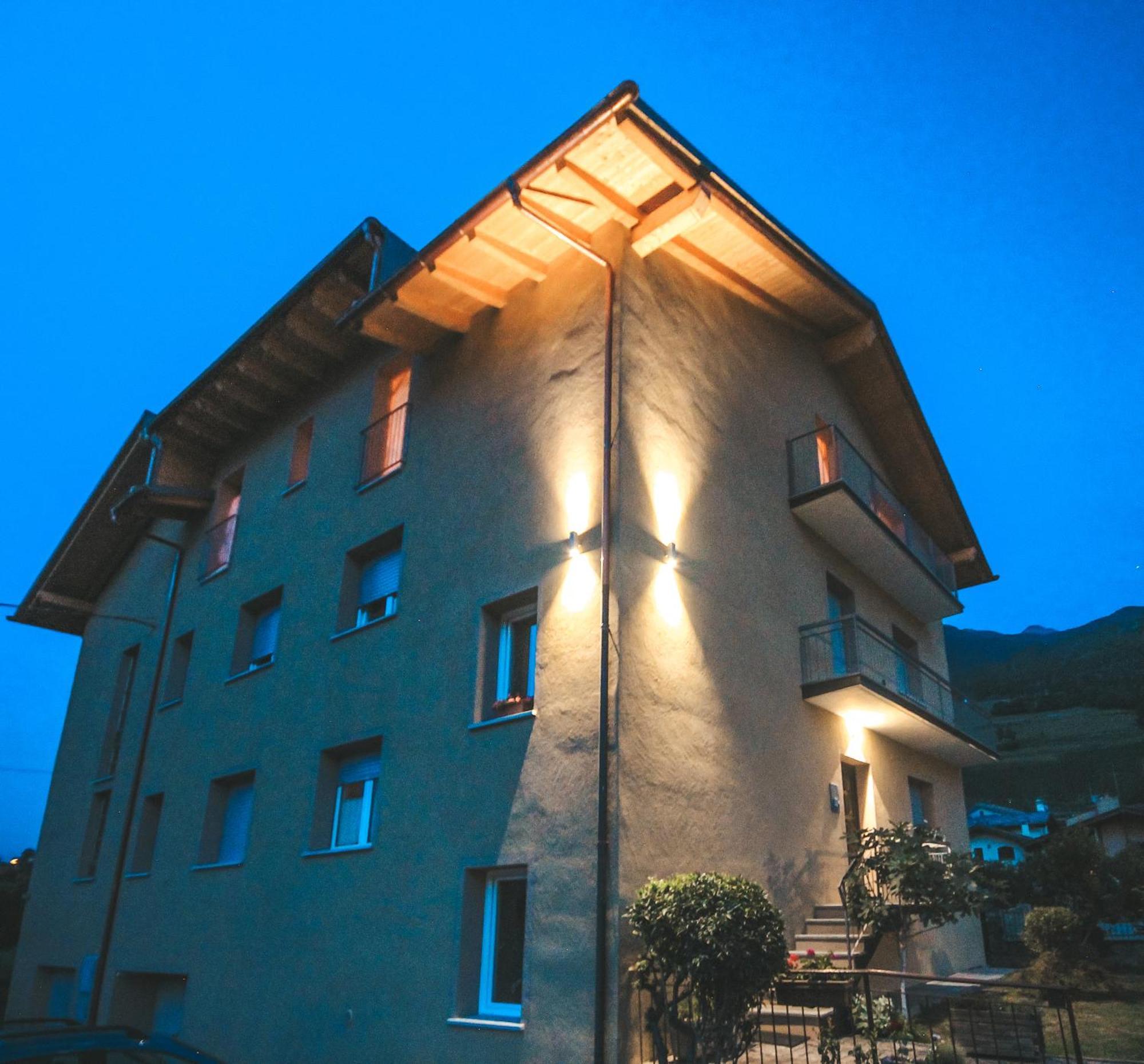 L'Adret Hotel Gressan Luaran gambar